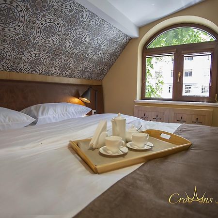 Crowns Hotel Tbilisi Zewnętrze zdjęcie