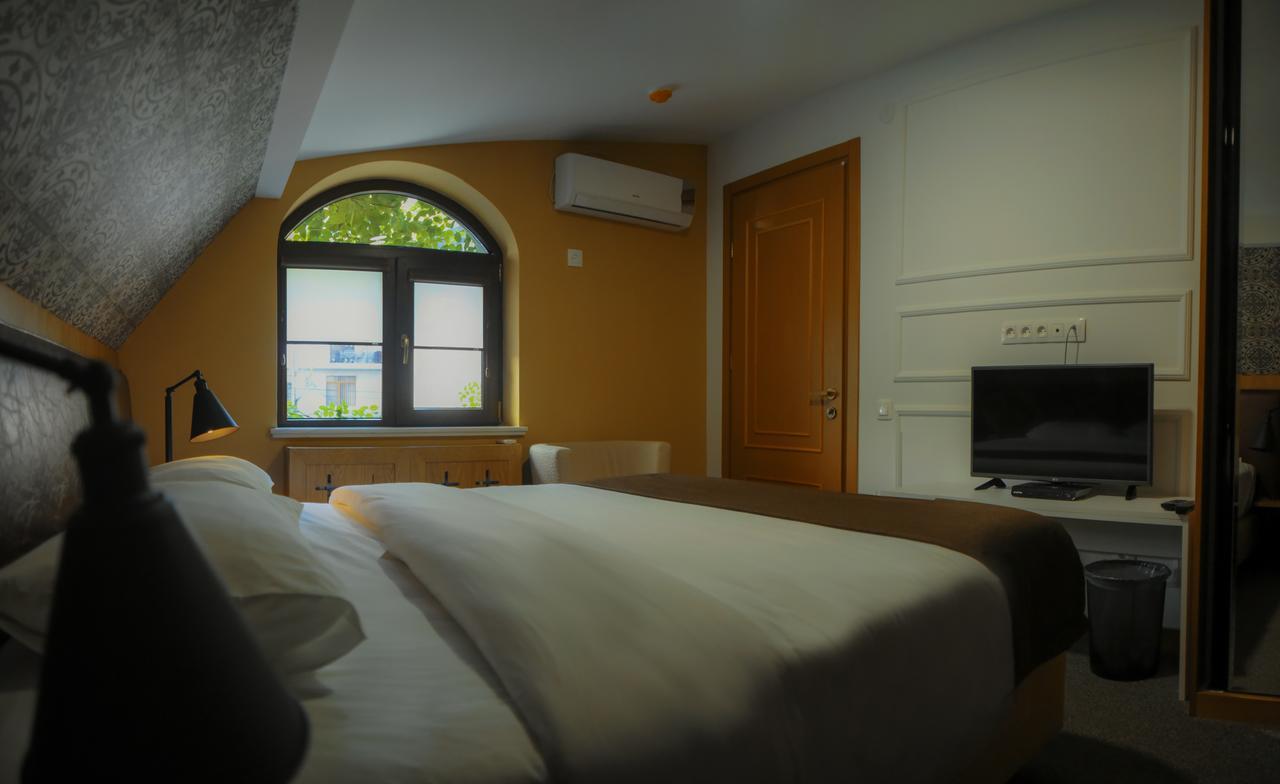 Crowns Hotel Tbilisi Zewnętrze zdjęcie